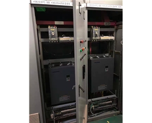 冷水機(jī)組變頻系統(tǒng)集成柜